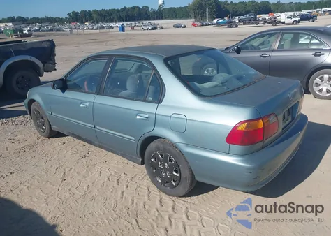 2000 Honda Civic Value Package from USA, damaged, VIN 2HGEJ6618YH539836